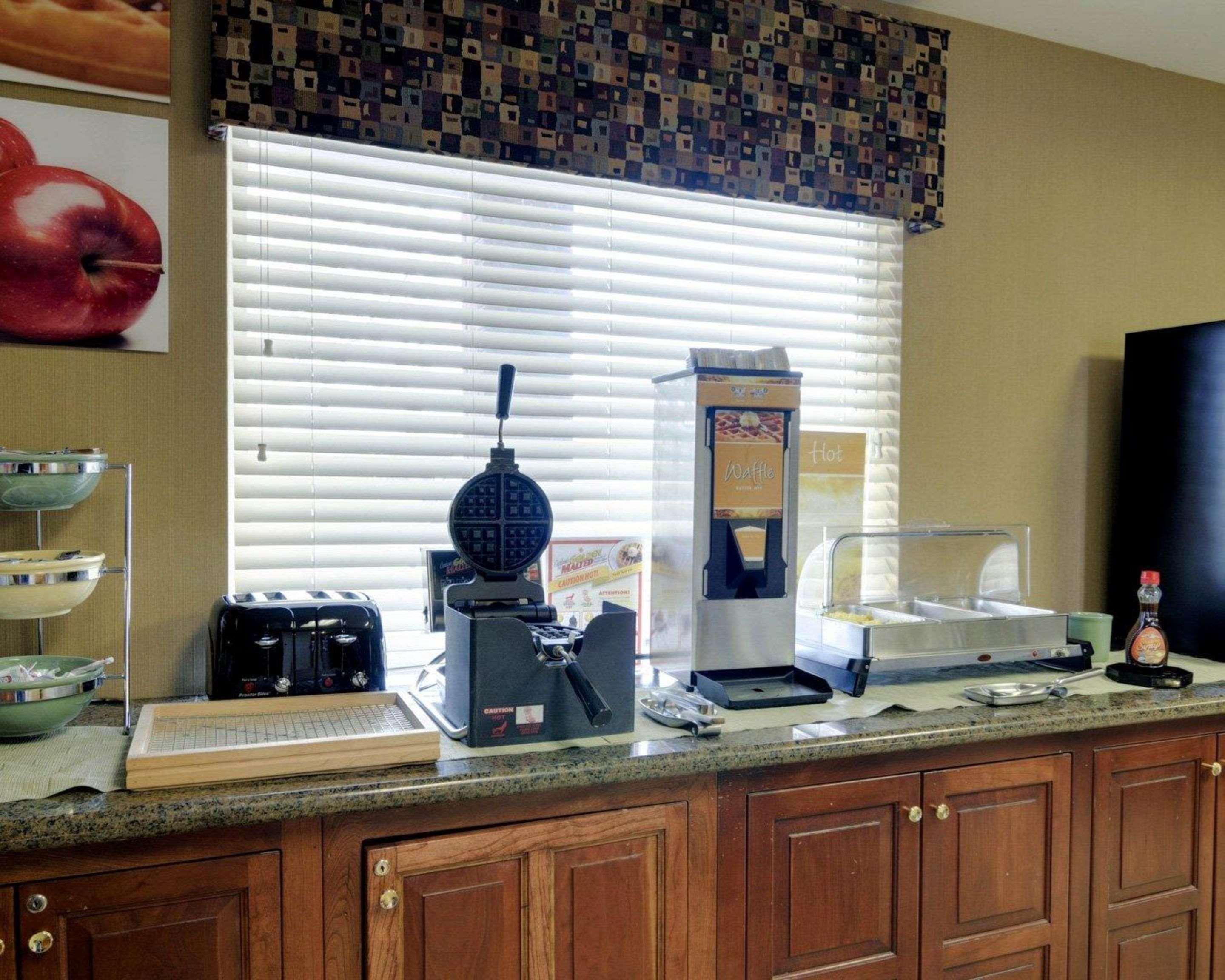 Quality Inn Russellville I-40 Ngoại thất bức ảnh
